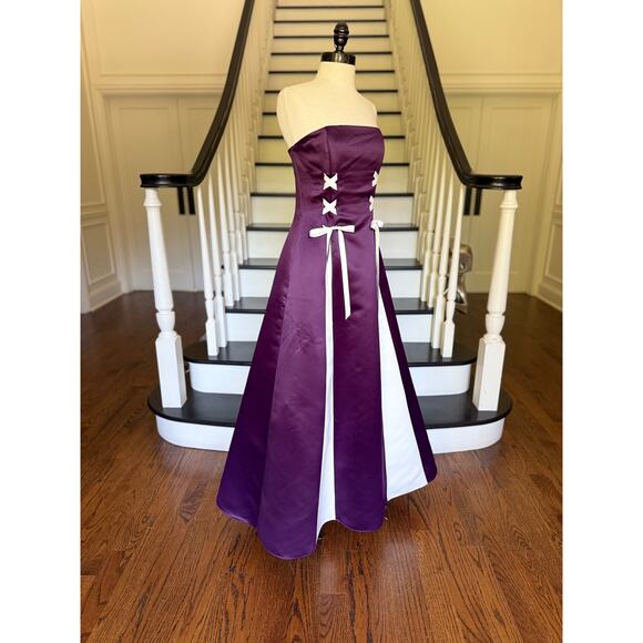 Vintage 90s Scott McClintock Strapless Prom Gown Corset Princess Corset Dress - Picture 4 of 10